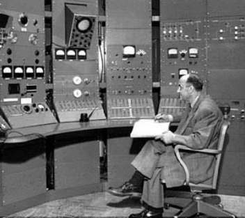 3.6-Enrico-Fermi-at-control-panel-at-CP-1